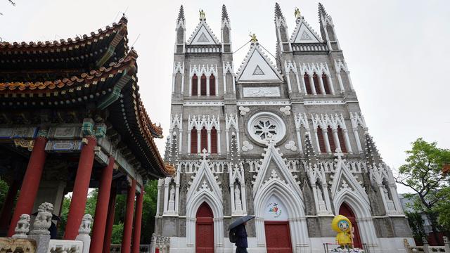 چین فشار بر کاتولیک ها را افزایش می دهد